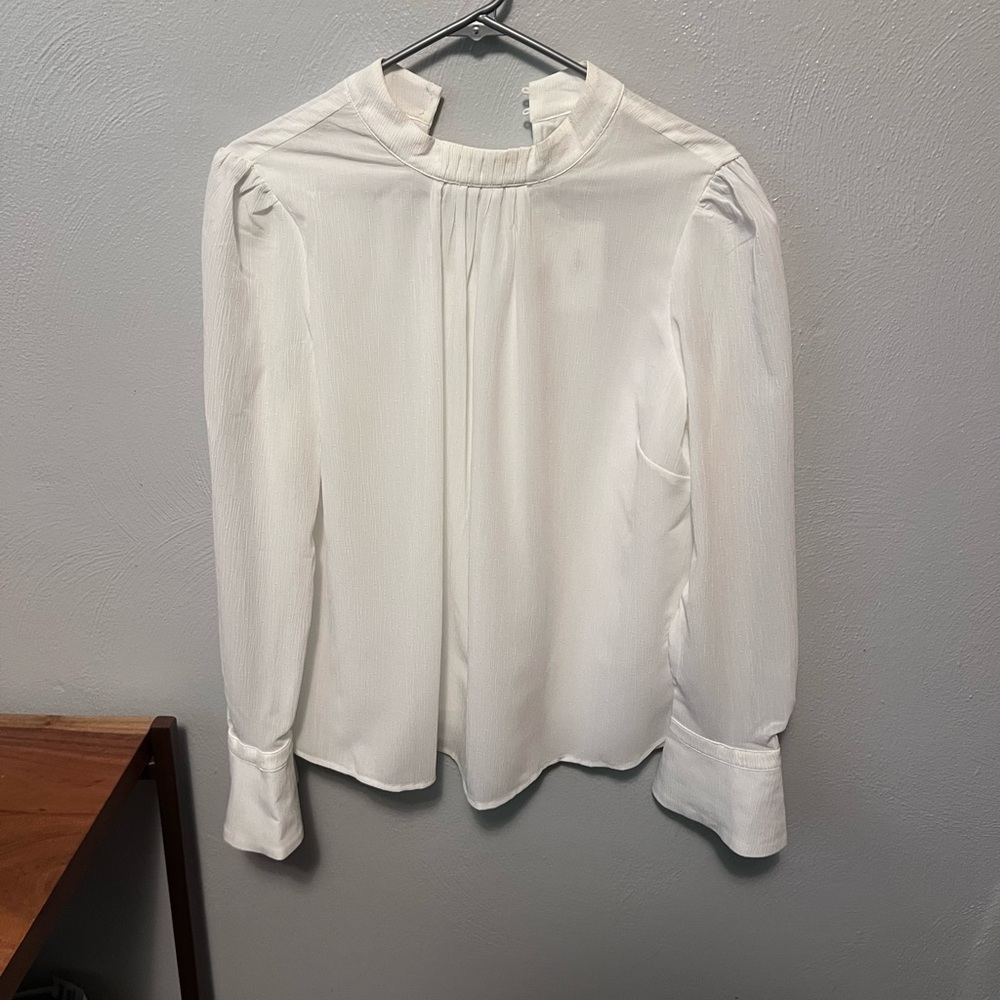 Bella Ragazza high neck blouse